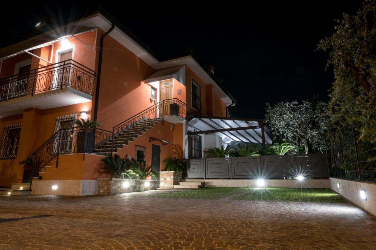 H2O Bed & Breakfast Sirmione Exterior photo